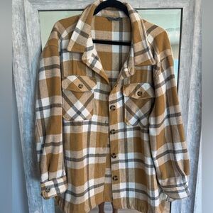 Women’s Plaid Button-Up Shirt Shacket. Size XXL